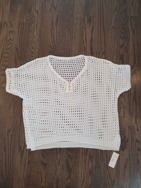 Cupshe NWT White Openwork Crochet V-Neck Top